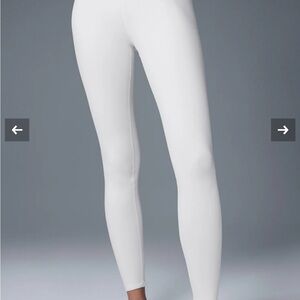 ALO Yoga Classic White Leggings